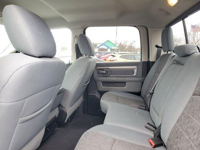 2017 RAM 1500 Big Horn Crew Cab 4x4 5'7" Box