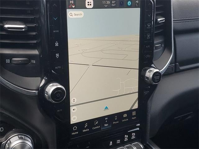 2022 RAM 1500 Laramie Crew Cab 4x2 5'7" Box