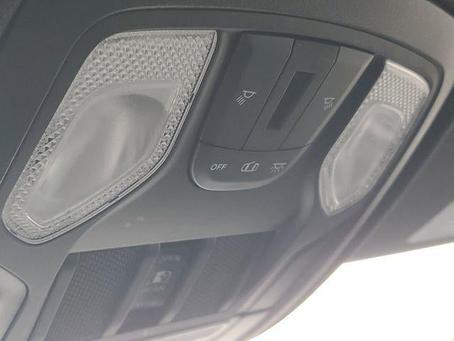 2022 RAM 1500 Big Horn Quad Cab 4x4 6'4" Box