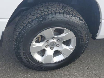 2022 RAM 1500 Big Horn Quad Cab 4x4 6'4" Box