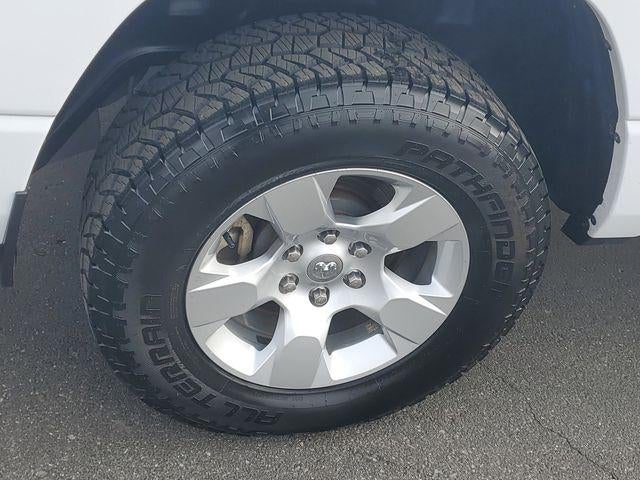 2022 RAM 1500 Big Horn Quad Cab 4x4 6'4" Box