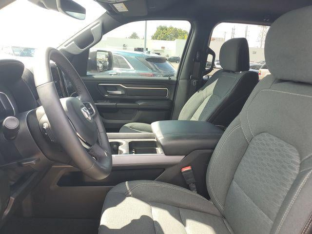 2025 RAM 1500 Big Horn Crew Cab 4x4 5'7" Box