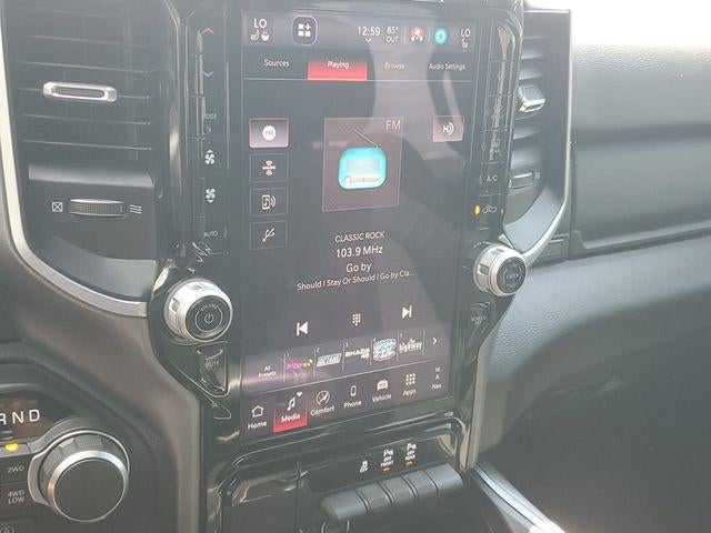 2025 RAM 1500 Big Horn Crew Cab 4x4 5'7" Box