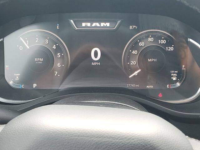 2025 RAM 1500 Big Horn Crew Cab 4x4 5'7" Box