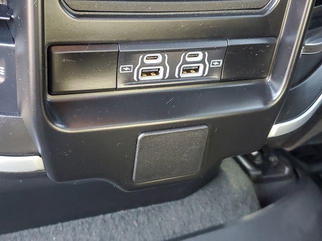 2023 RAM 1500 Big Horn Crew Cab 4x4 5'7" Box