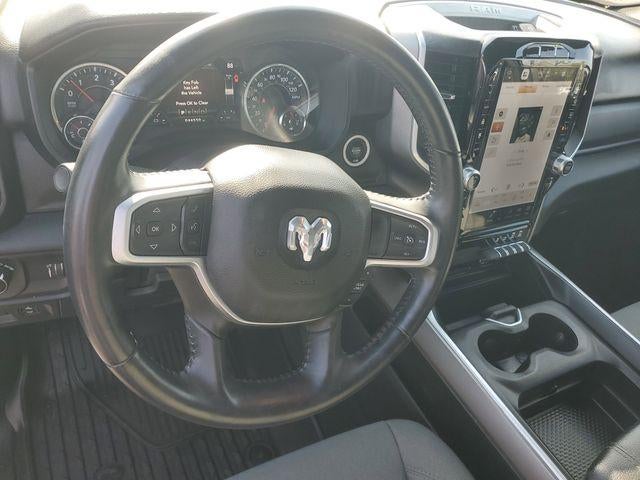 2023 RAM 1500 Big Horn Crew Cab 4x4 5'7" Box