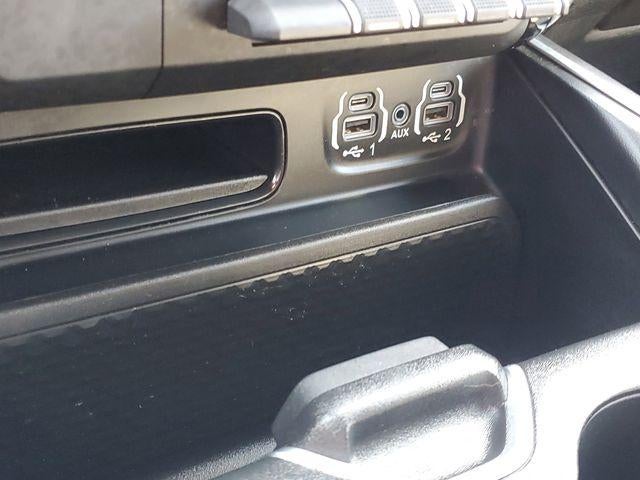 2023 RAM 1500 Big Horn Crew Cab 4x4 5'7" Box
