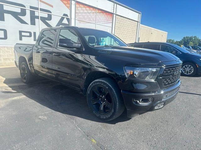 2024 RAM 1500 Big Horn Crew Cab 4x4 5'7" Box