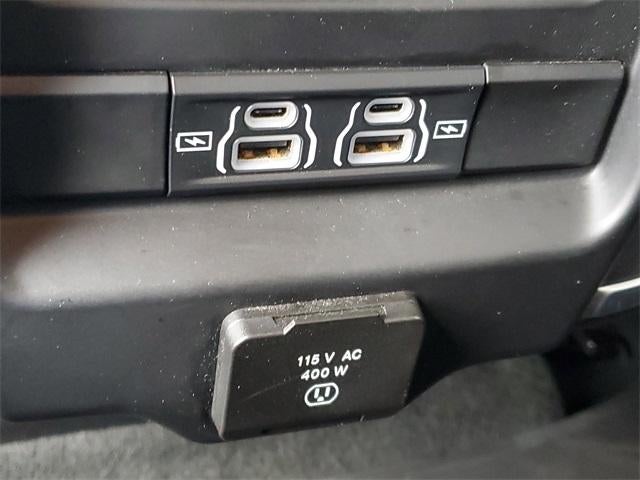 2021 RAM 1500 Big Horn Quad Cab 4x4 6'4" Box