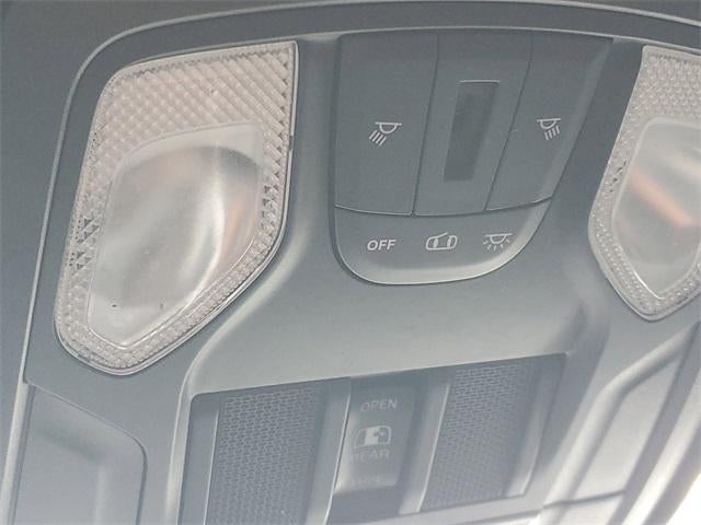 2021 RAM 1500 Big Horn Quad Cab 4x4 6'4" Box