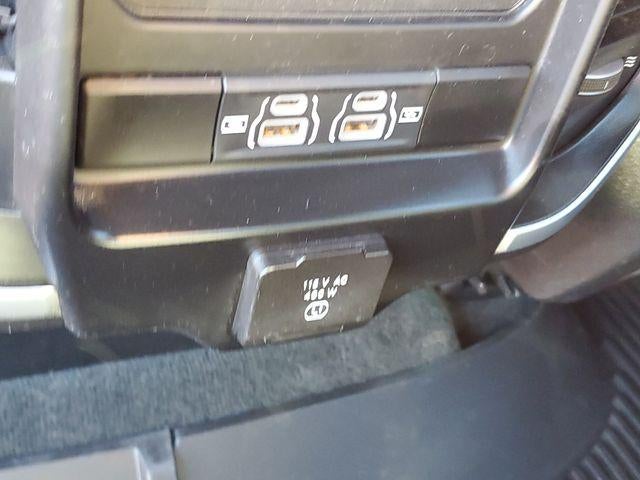 2021 RAM 1500 Big Horn Crew Cab 4x4 5'7" Box