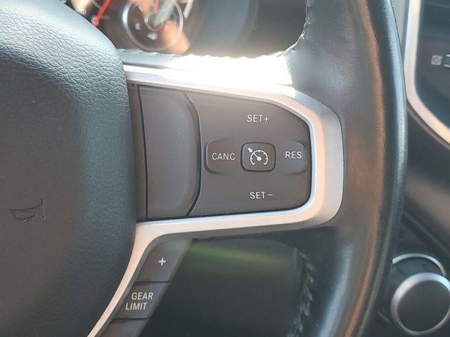 2021 RAM 1500 Big Horn Crew Cab 4x4 5'7" Box