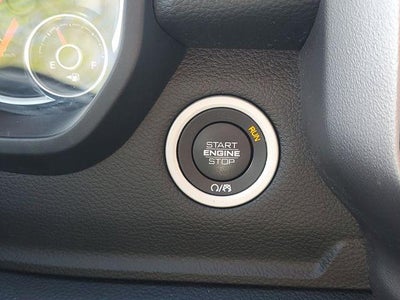 2019 RAM 1500 Big Horn/Lone Star Crew Cab 4x4 5'7" Box