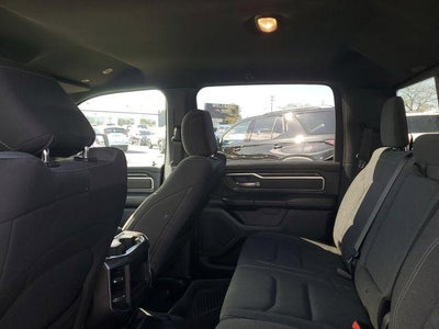 2019 RAM 1500 Big Horn/Lone Star Crew Cab 4x4 5'7" Box