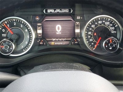 2020 RAM 1500 Big Horn Crew Cab 4x4 5'7" Box