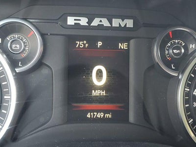 2024 RAM 1500 Big Horn Crew Cab 4x4 5'7" Box