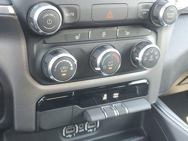 2024 RAM 1500 Big Horn Crew Cab 4x4 5'7" Box