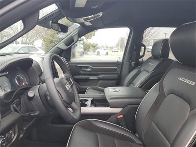 2025 RAM 1500 Laramie Crew Cab 4x4 5'7" Box