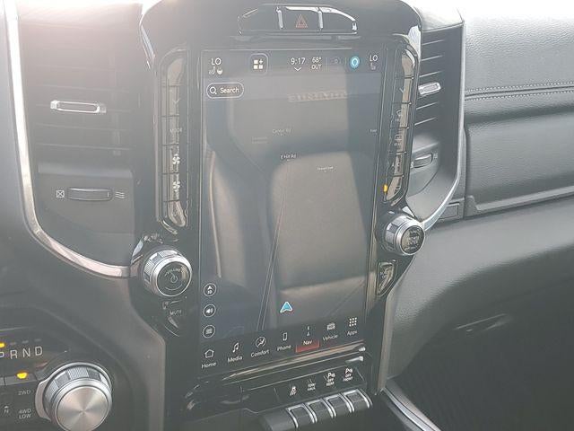 2023 RAM 1500 Laramie Crew Cab 4x4 5'7" Box