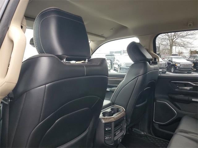 2019 RAM 1500 Laramie Crew Cab 4x4 5'7" Box