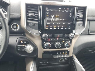 2019 RAM 1500 Laramie Crew Cab 4x4 5'7" Box