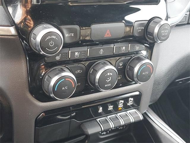 2022 RAM 1500 Laramie Crew Cab 4x4 5'7" Box