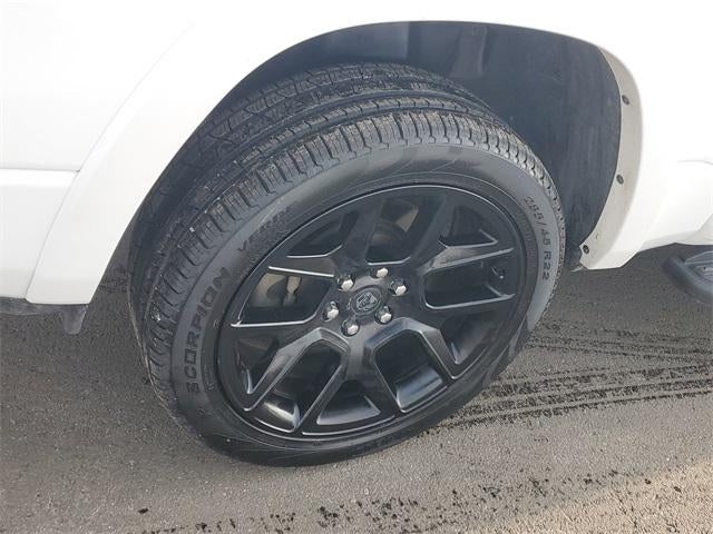 2022 RAM 1500 Laramie Crew Cab 4x4 5'7" Box