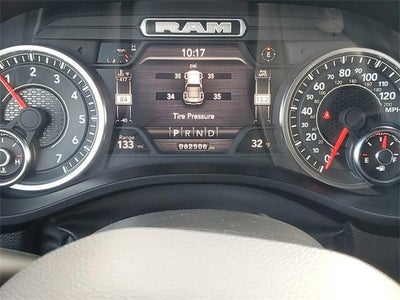 2023 RAM 1500 Laramie Crew Cab 4x4 5'7" Box