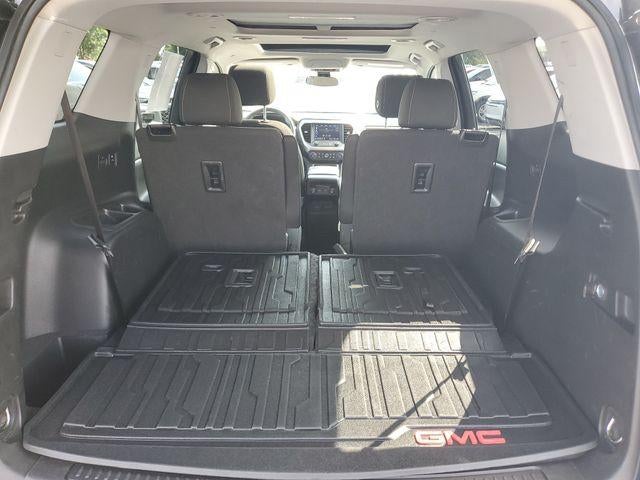 2022 GMC Acadia SLE