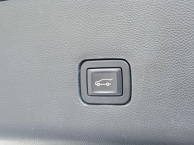 2020 Chevrolet Traverse Premier Redline Edition