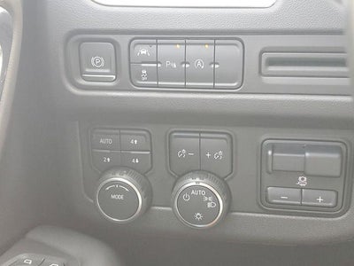 2023 Chevrolet Suburban LS