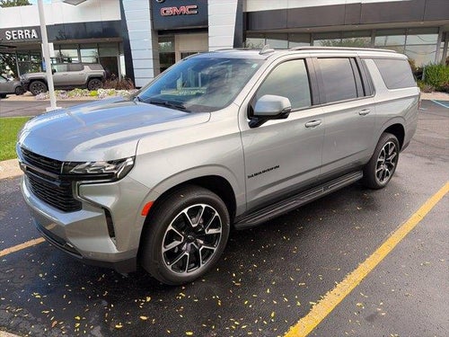 2024 Chevrolet Suburban RST