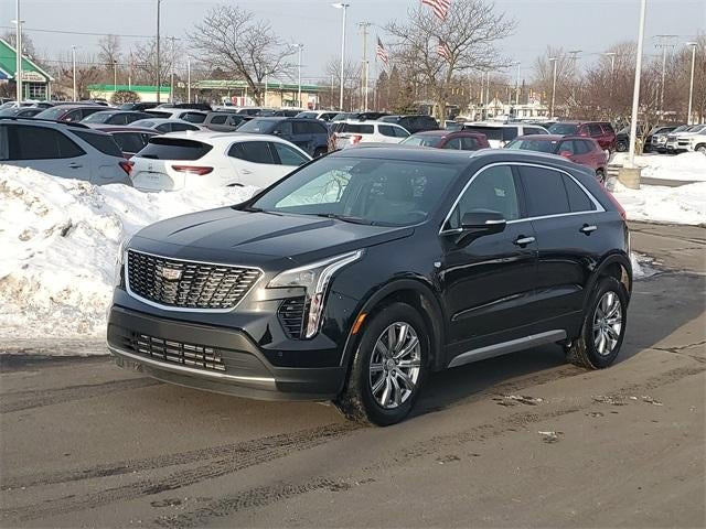 2023 Cadillac XT4 Premium Luxury