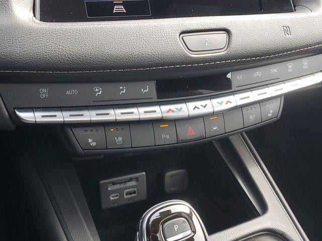 2021 Cadillac XT4 AWD Premium Luxury