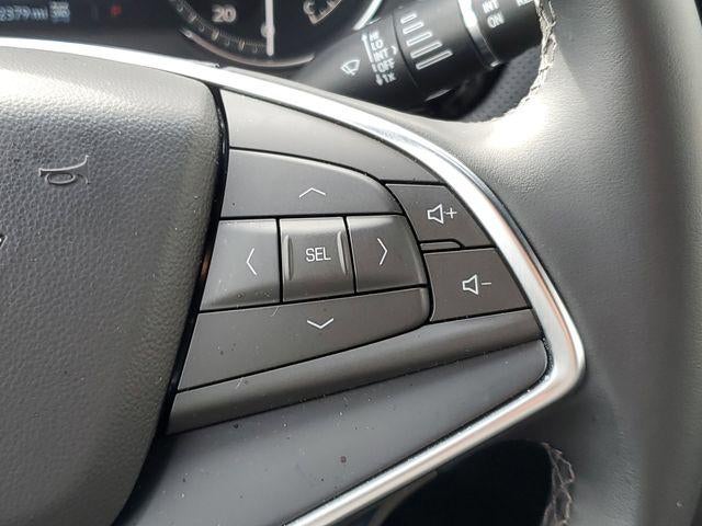 2025 Cadillac XT5 Luxury