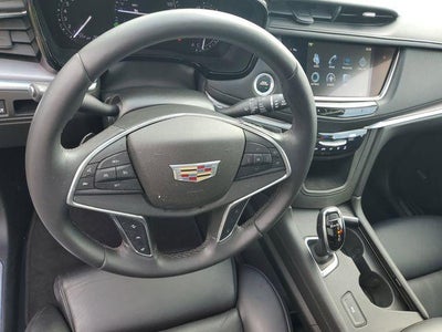 2017 Cadillac XT5 Luxury FWD