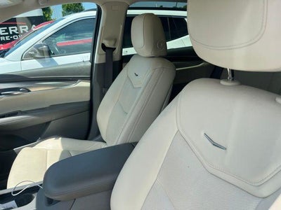 2019 Cadillac XT5 Luxury FWD