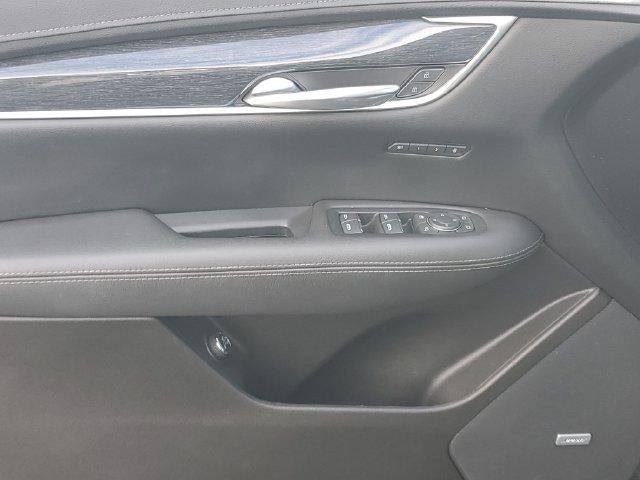 2022 Cadillac XT5 AWD Premium Luxury