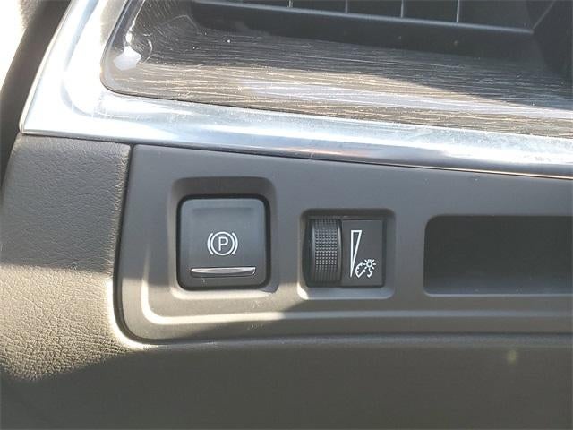 2020 Cadillac XT5 Premium Luxury AWD