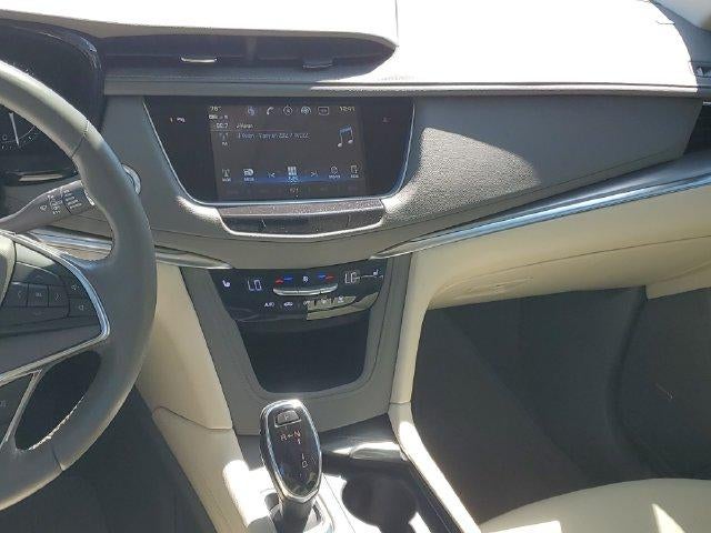 2018 Cadillac XT5 Luxury AWD
