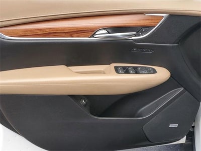 2017 Cadillac XT5 Platinum AWD