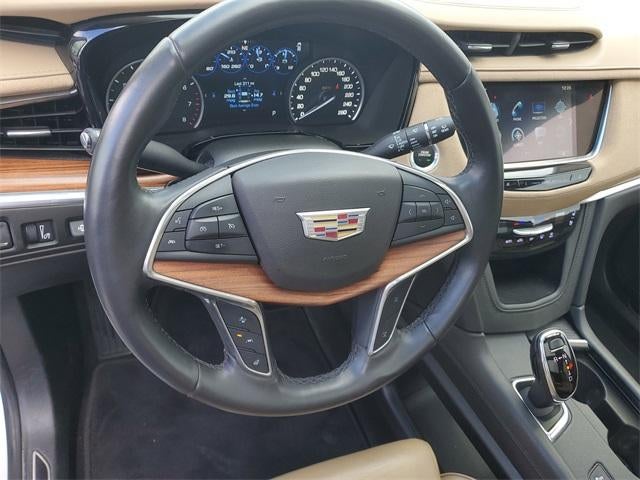 2017 Cadillac XT5 Platinum AWD