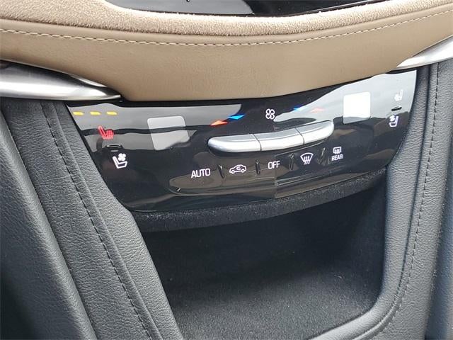 2017 Cadillac XT5 Platinum AWD