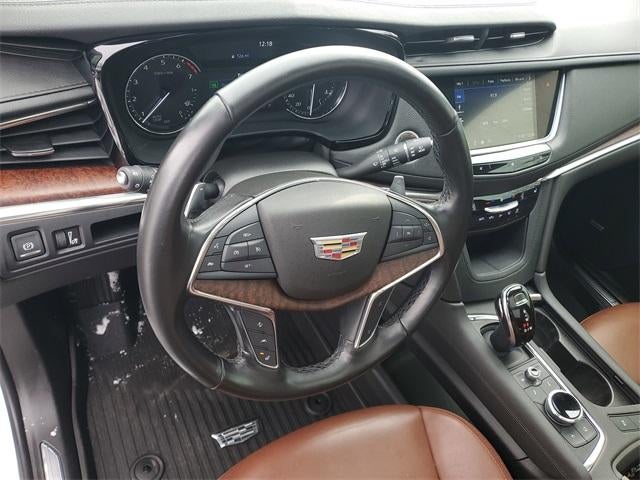 2020 Cadillac XT5 Sport