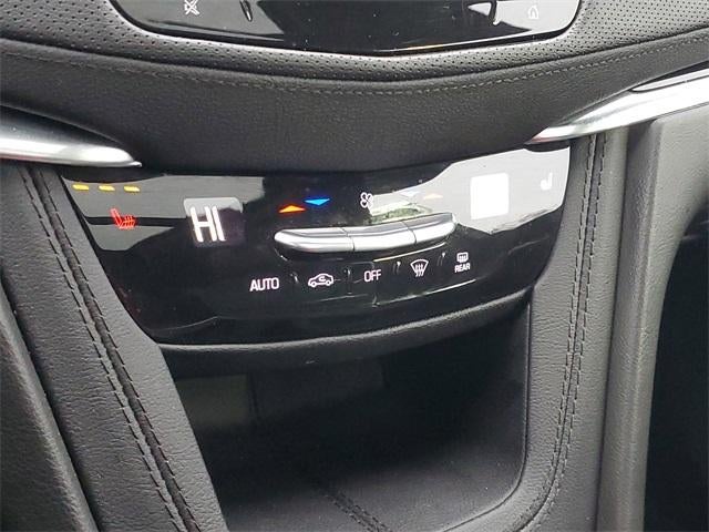 2023 Cadillac XT6 Luxury