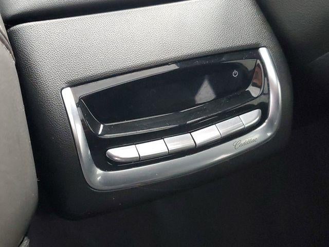 2024 Cadillac XT6 Luxury