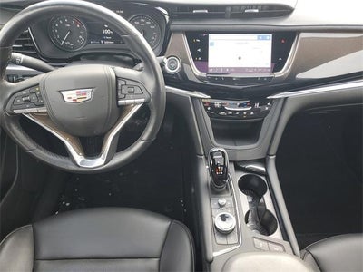 2023 Cadillac XT6 Premium Luxury