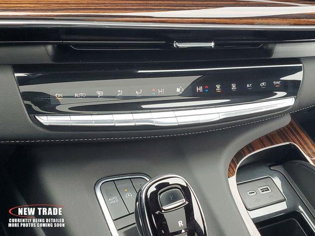 2023 Cadillac Escalade ESV Premium Luxury