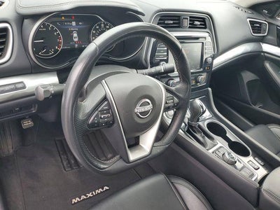 2023 Nissan Maxima SL