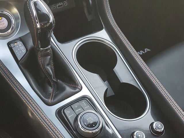 2022 Nissan Maxima SR